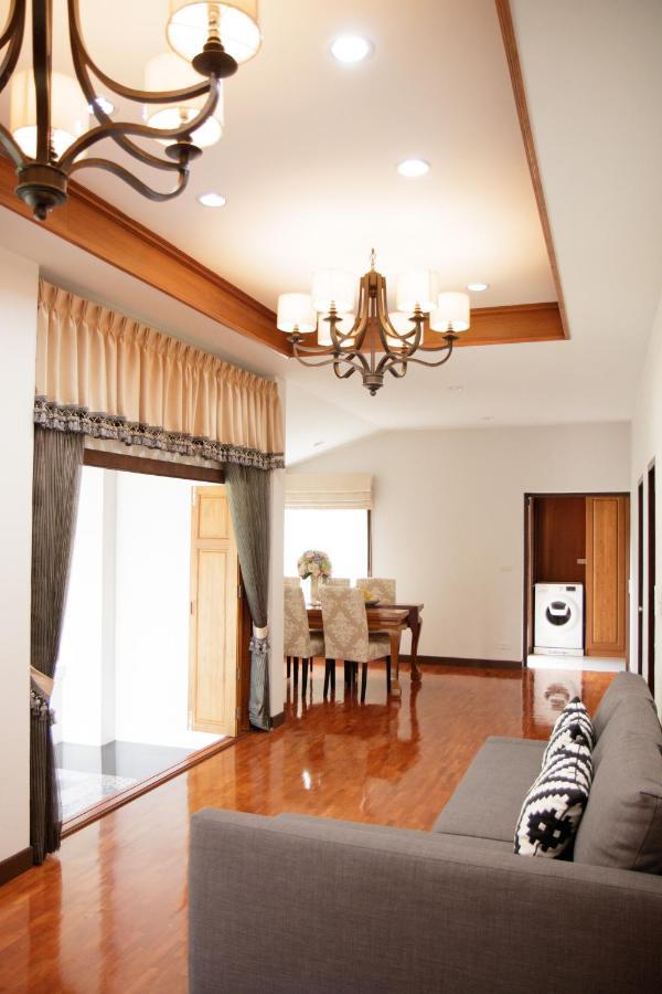 Villa 422 Chiangmai Csiangmaj Kültér fotó